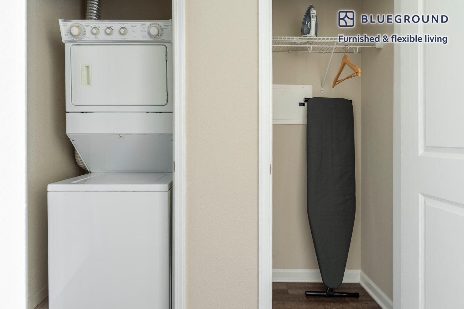 Building Photo - 5684 Bay St