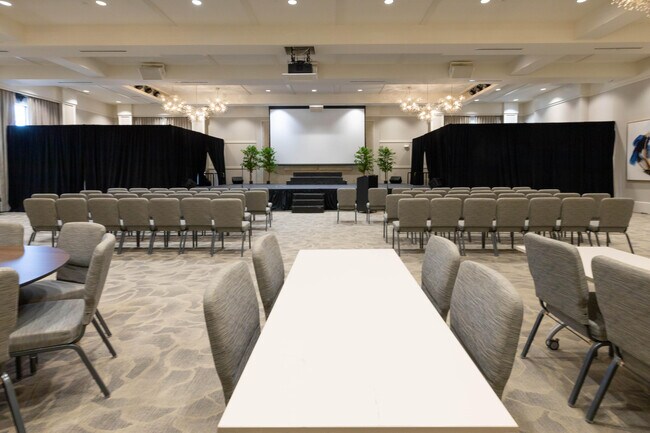 Building Photo - 13596 Weyburne Dr