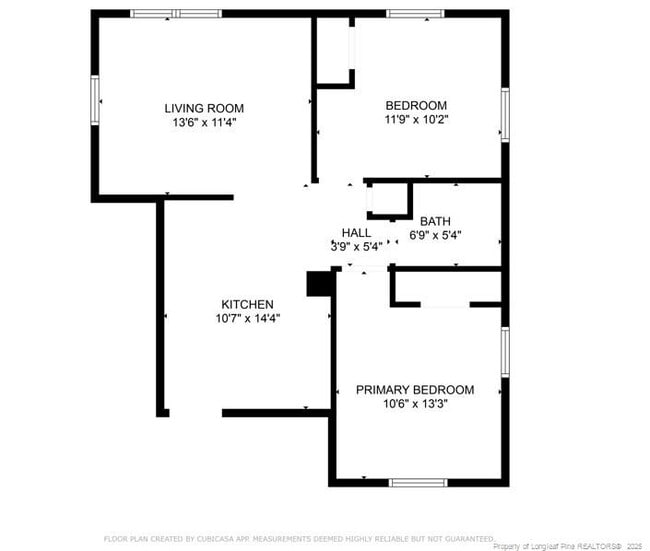 Building Photo - 304 E Pearsall St