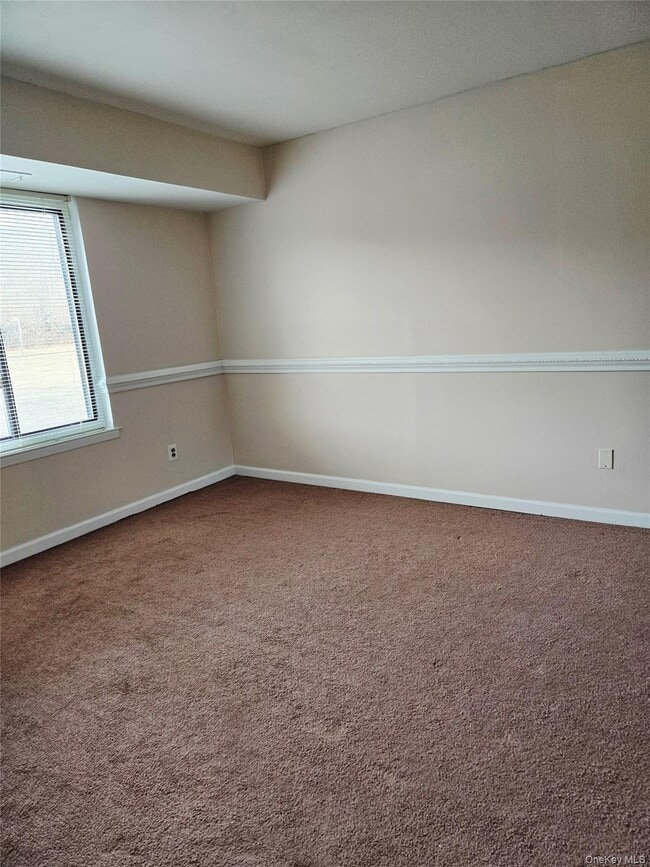 Building Photo - 7 Boulder Ct