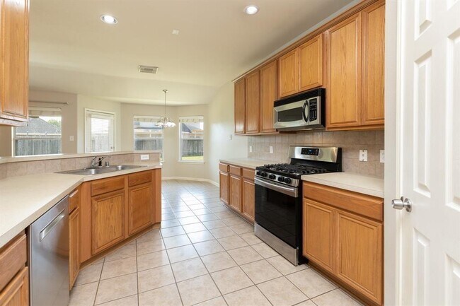 Building Photo - 9502 Mustang Park Ct
