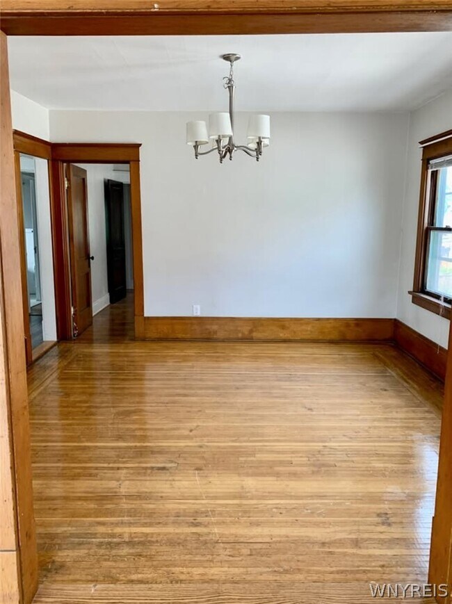 Building Photo - 296 Sterling Ave