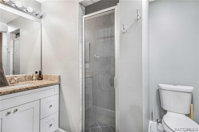 Building Photo - 2142 S Gleneagle Terrace