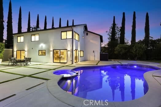 Building Photo - 4600 Poe Ave
