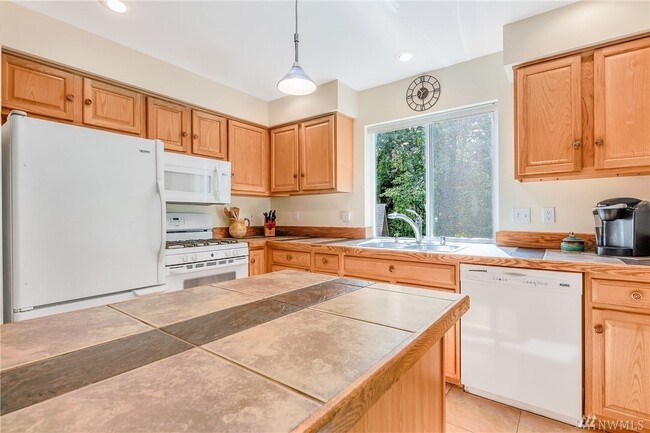 Kitchen - 3809 Gablecrest Ct