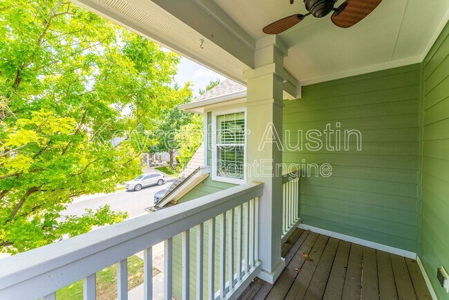 Building Photo - 1808 Village Oak Ct