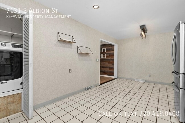 Building Photo - 7131 S Albion St