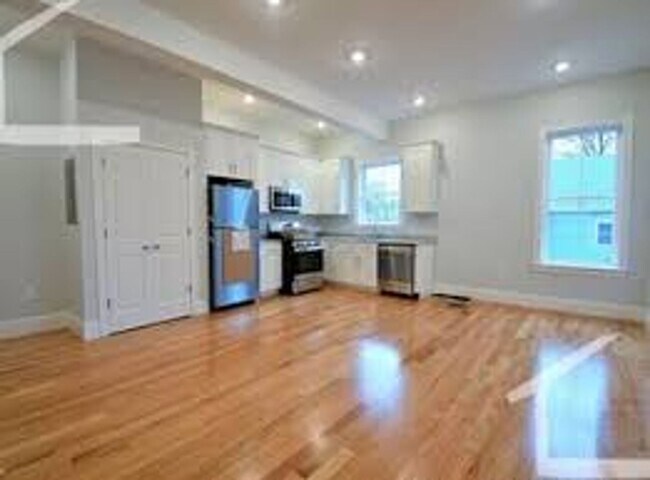 Building Photo - No Brokers Fee, No Security Deposit, New Kitchen Appliances, Central Heat/AC, Laundry on a Site, ...