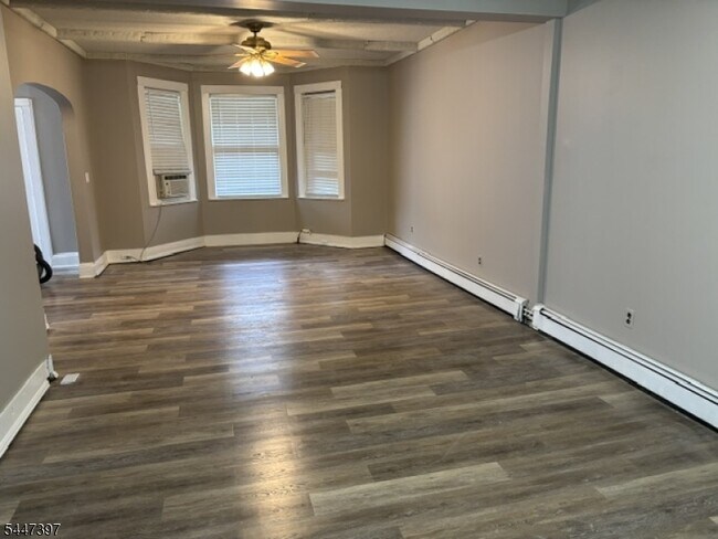 Building Photo - 50 Carey Ave