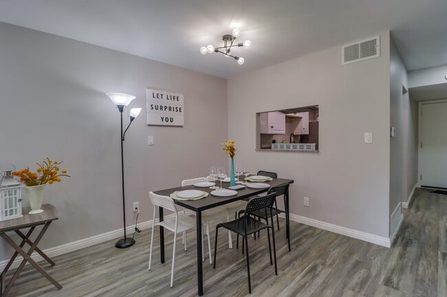 Building Photo - 6871 Alvarado Rd