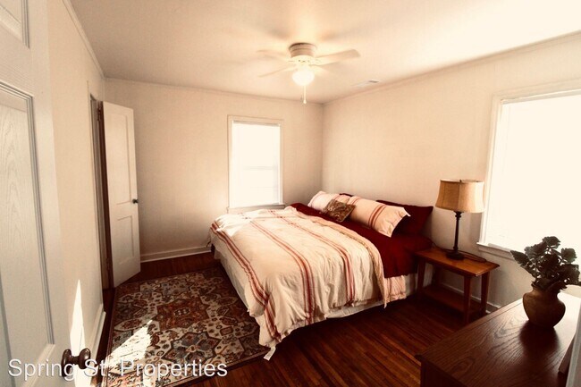 Building Photo - 2 br, 1 bath House - 5539 Blackwell Street