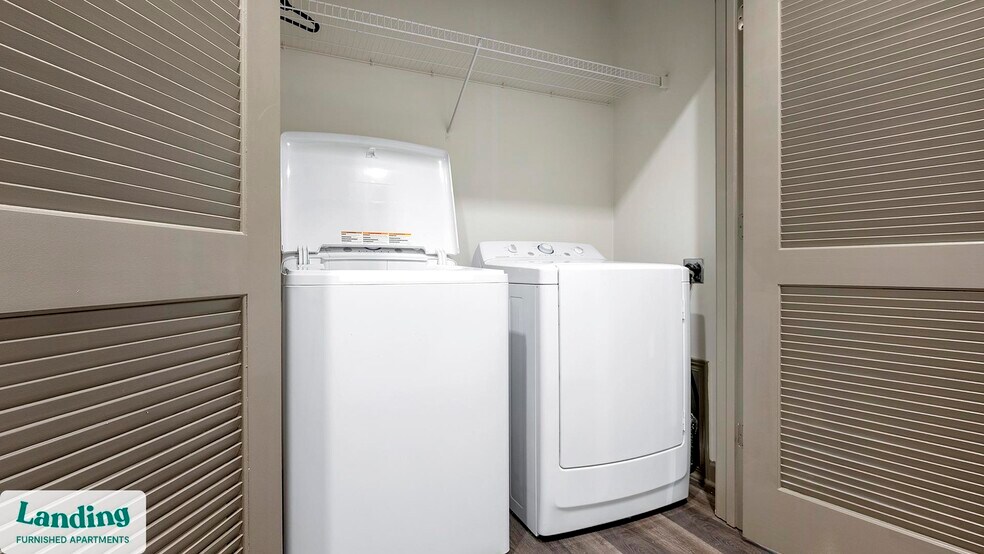 Building Photo - 11010 Northlake Landing Dr