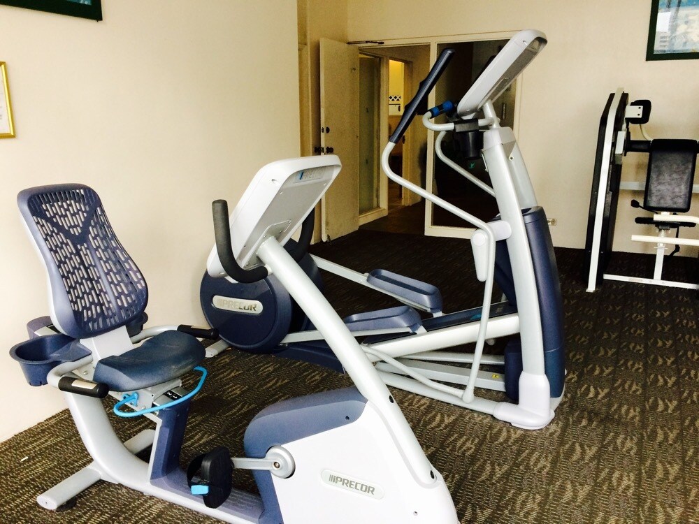 Building Photo - 2240 Kuhio Ave