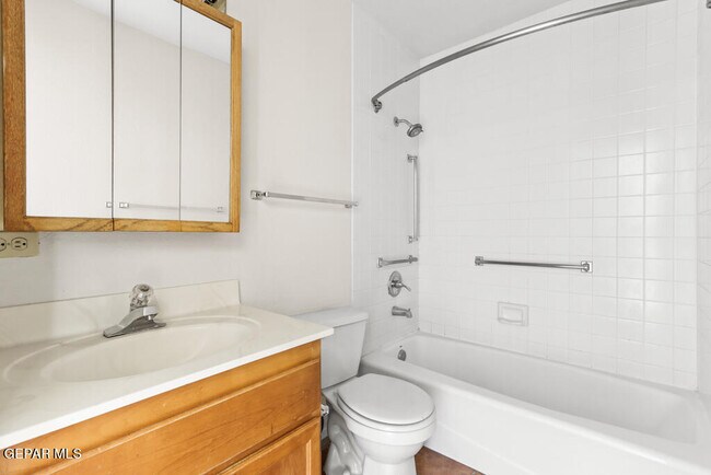 Building Photo - 7465 Stoney Hill Dr
