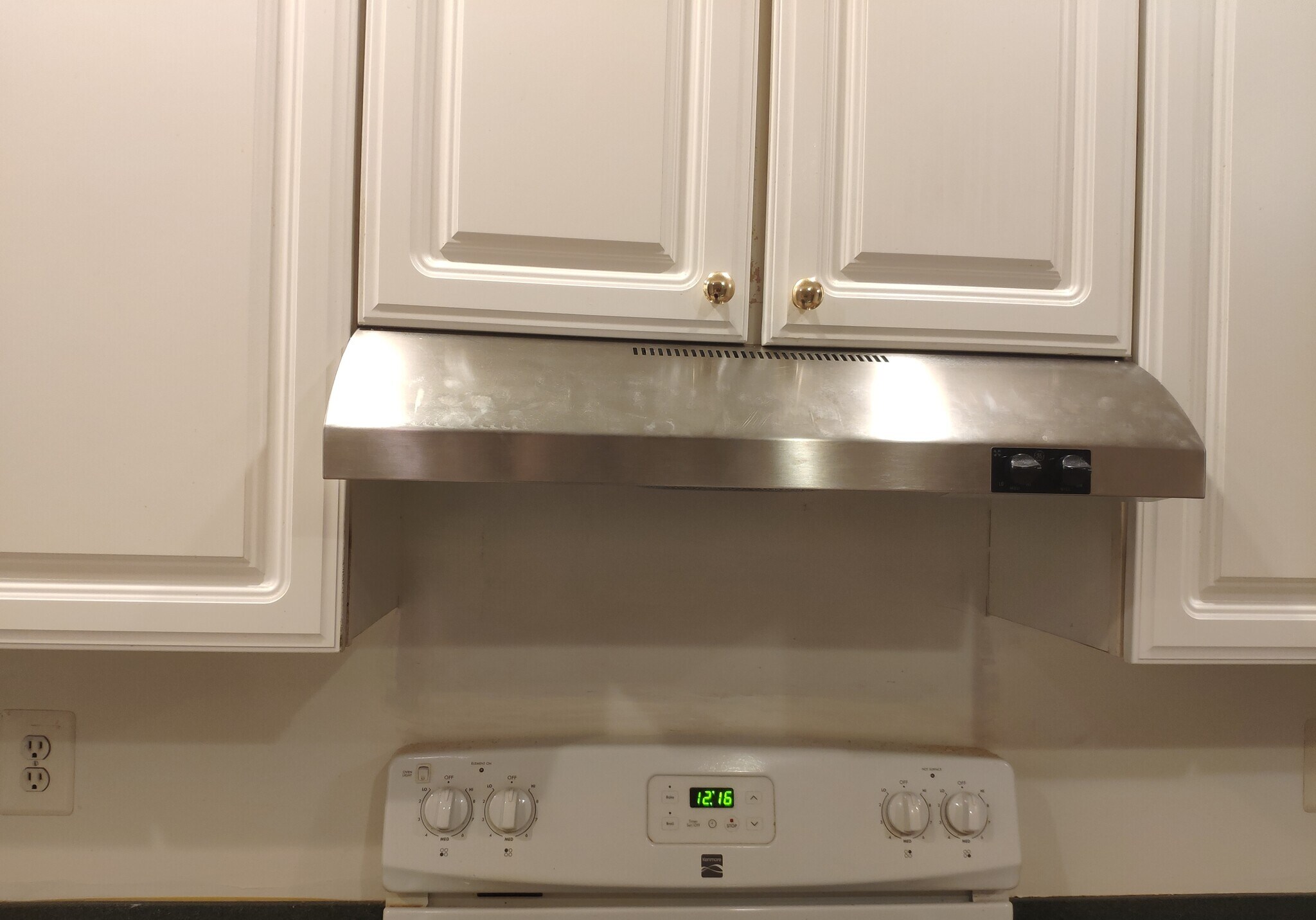 Main Level - Kitchen - 3950 Royal Lytham Dr