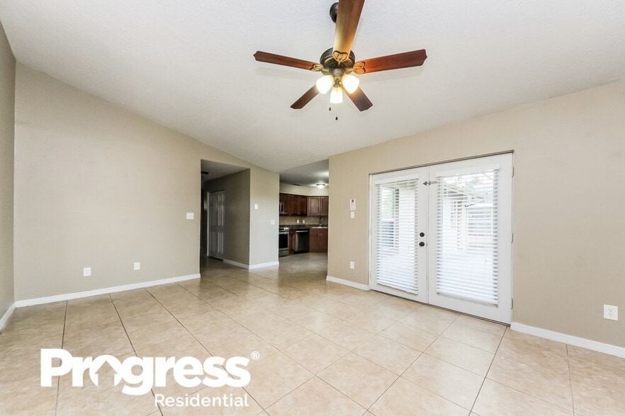 Building Photo - 2782 Muscatello St