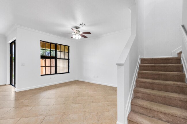 Building Photo - 10384 Wellington Parc Dr
