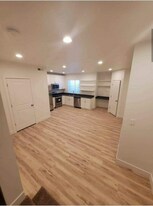 Building Photo - 584 Lewski Ln