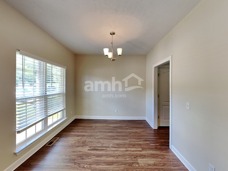 Building Photo - 6947 Calderwood Dr