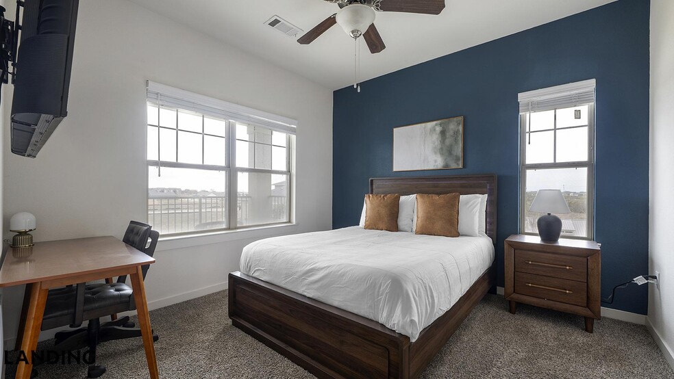 Building Photo - 2115 Windsor Blvd