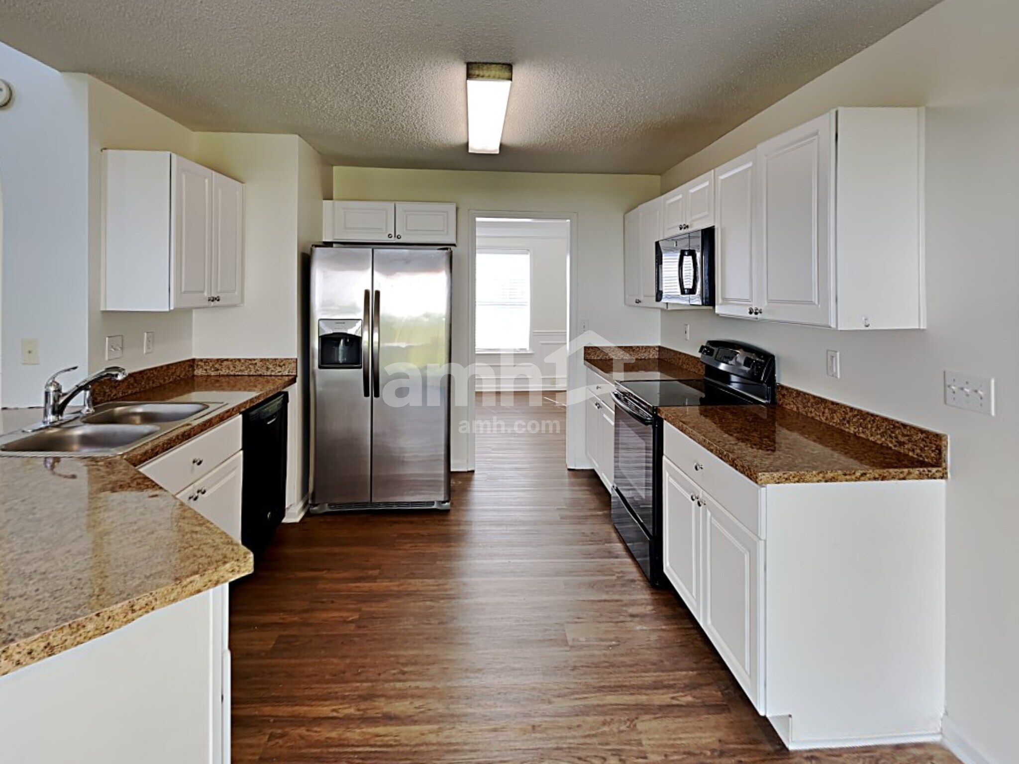 Building Photo - 13003 Shannon Park Ln