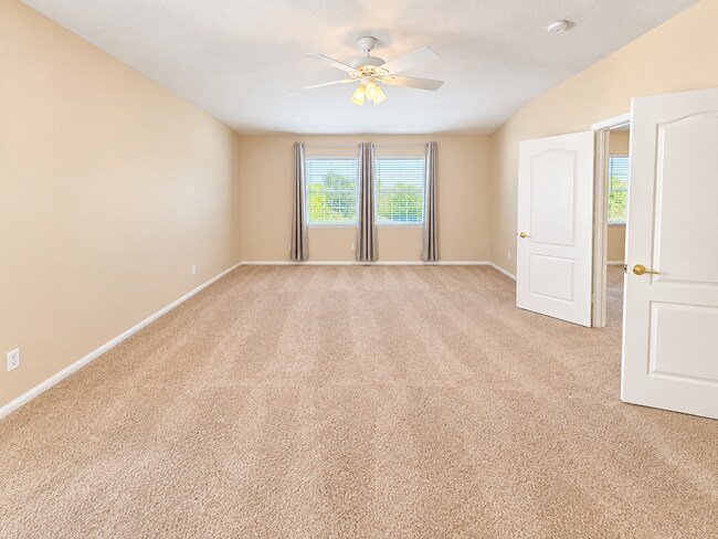 Building Photo - 994 Courtney Valley St