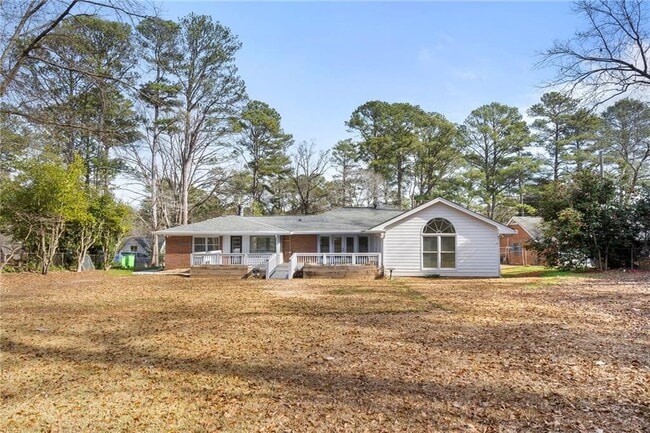 Building Photo - 3088 Majestic Cir