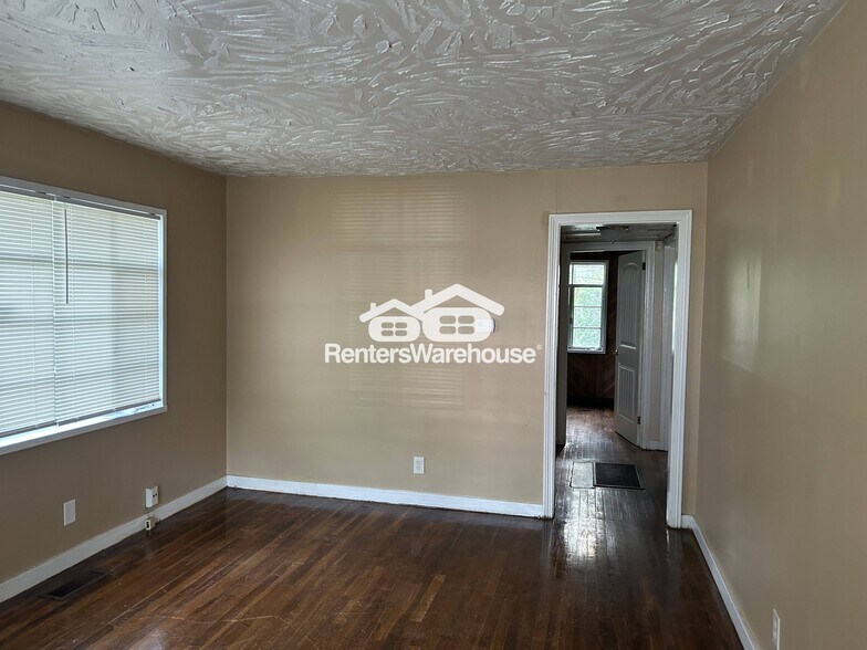 Building Photo - 1520 17th Way SW