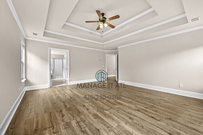 Building Photo - 5 Bedroom house rent in Suwanee near Peachtree Ridge High School