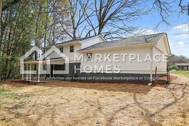 Building Photo - 507 Roxbury Dr