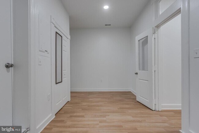 Building Photo - 1113 N Calvert St