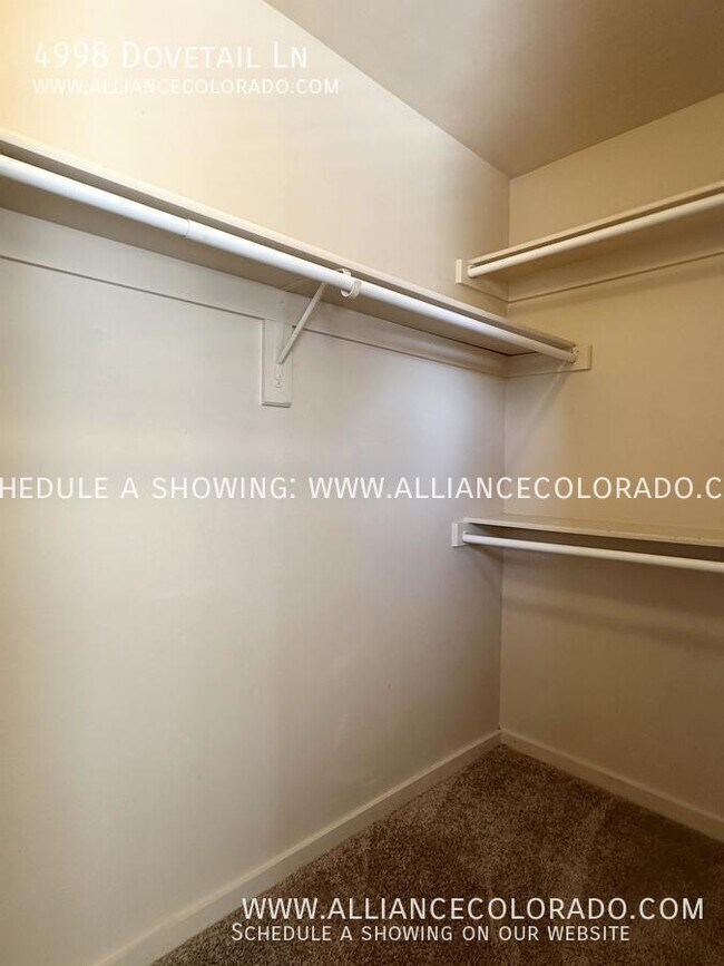 Building Photo - 4998 Dovetail Ln