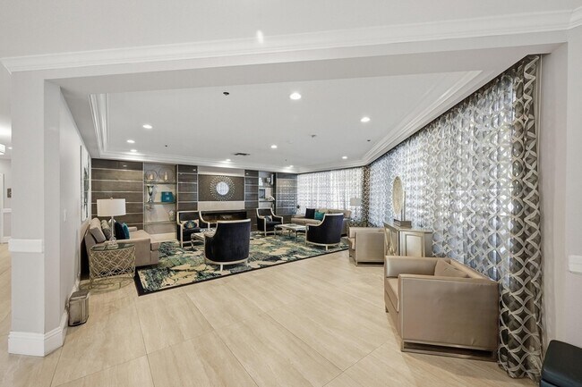 Building Photo - 5267 Europa Dr