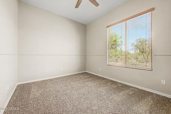 Building Photo - 2023 W Chimney Rock Rd
