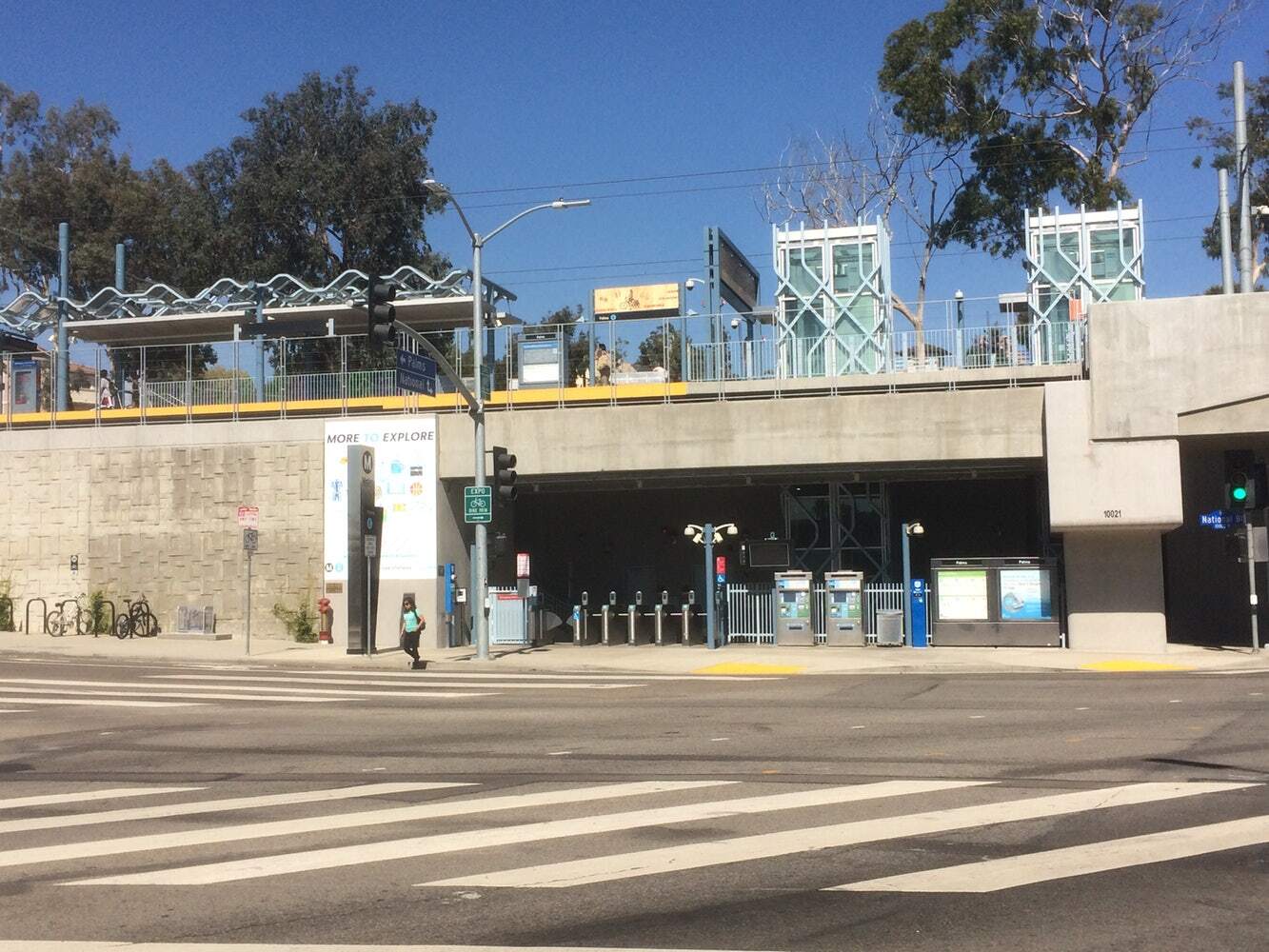 7 minute walk - 10021 Tabor Street