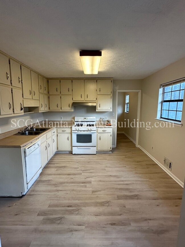 Building Photo - 109 Park Pl