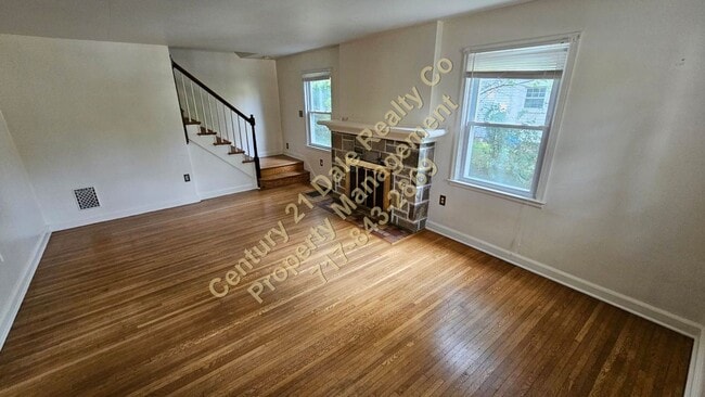 Building Photo - 3BR Cape Cod in York Suburban Schools