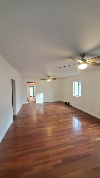 Building Photo - 2730 Lime St