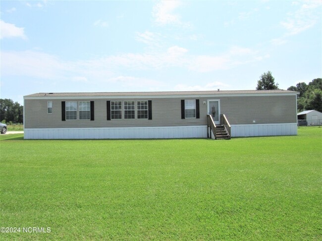 Building Photo - 900 NC-241