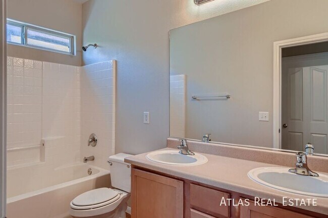 Building Photo - 8920 Topaz Springs Ct