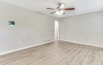 Building Photo - 245 Bromack Dr SE