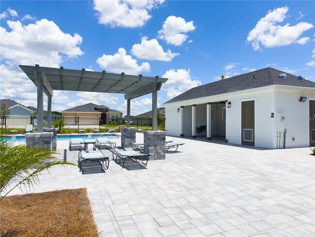 Building Photo - 9261 SW 58th Cir