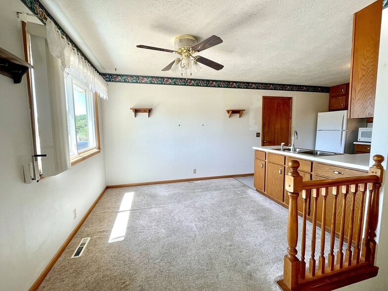 Building Photo - 1317 E Minneapolis Ave