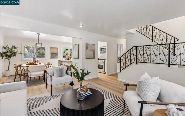 Building Photo - 1600 Springbrook Rd