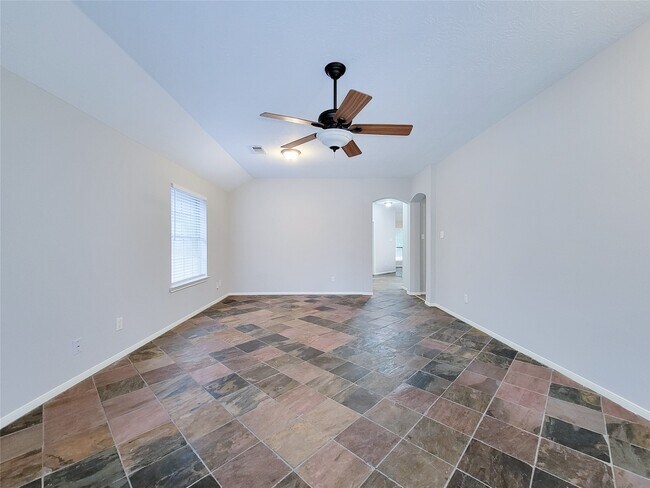 Building Photo - 18214 Arbormont Dr