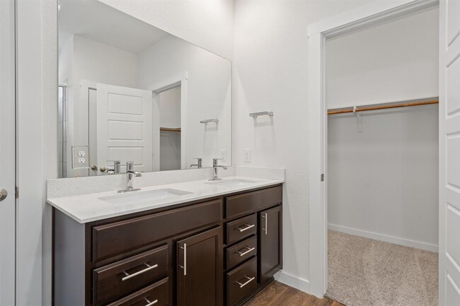 Building Photo - 13613 Baileyfield Dr