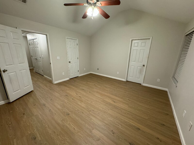 Building Photo - 5920 Seabright Ln