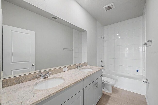 Building Photo - 5435 Bungalow Grove Ct