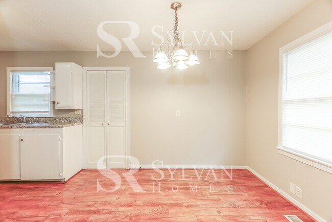 Building Photo - At Last, This Is What You Have Been Searching For!