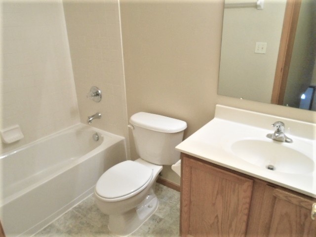 Building Photo - 2194 Dry Ridge Ct